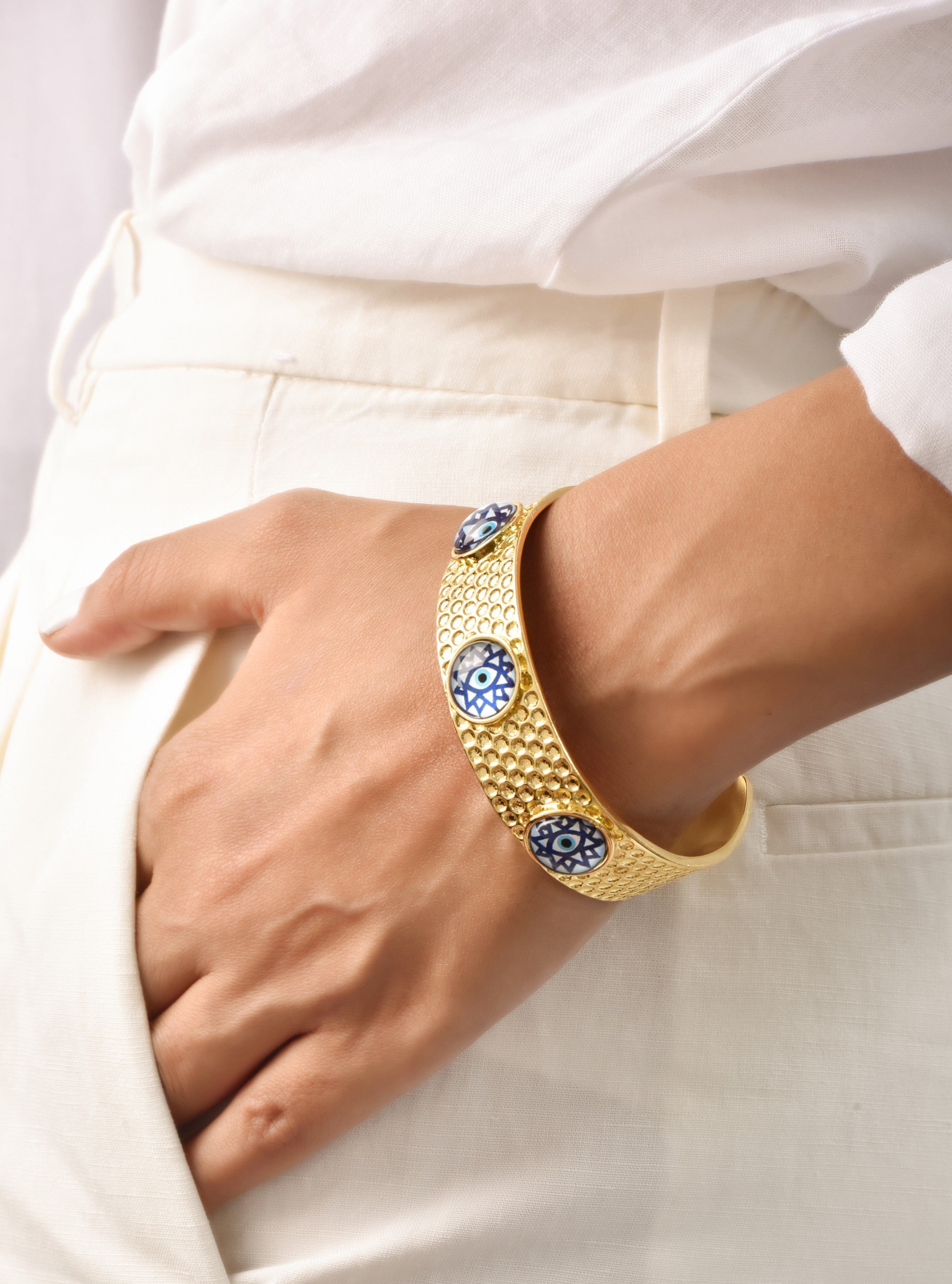 Yellow Chimes Bracelet for Women & Girls Silver Cuff Kada Bracelets –  YellowChimes