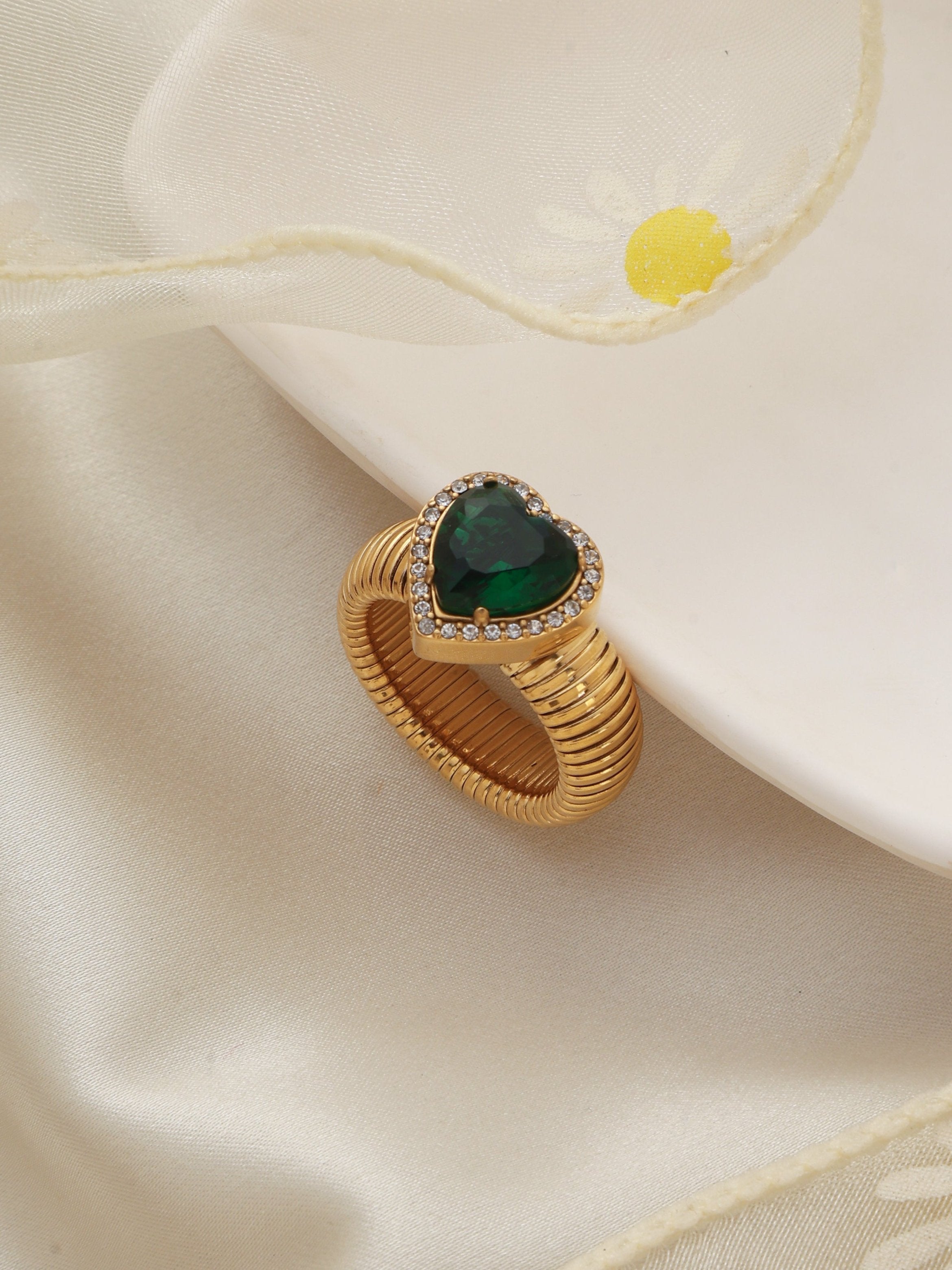 Emerald Heart Ring