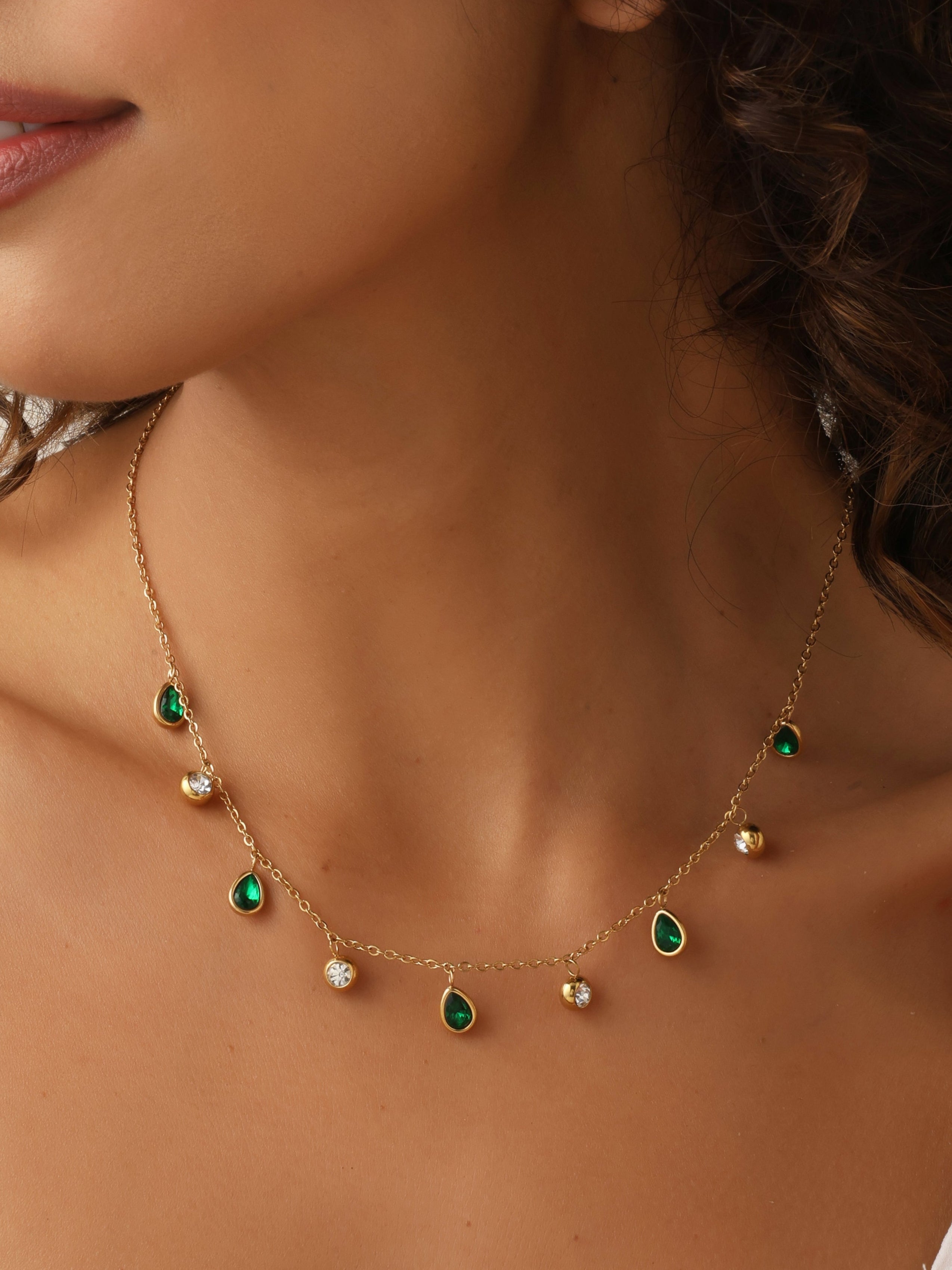 Dazzling Emerald Necklace