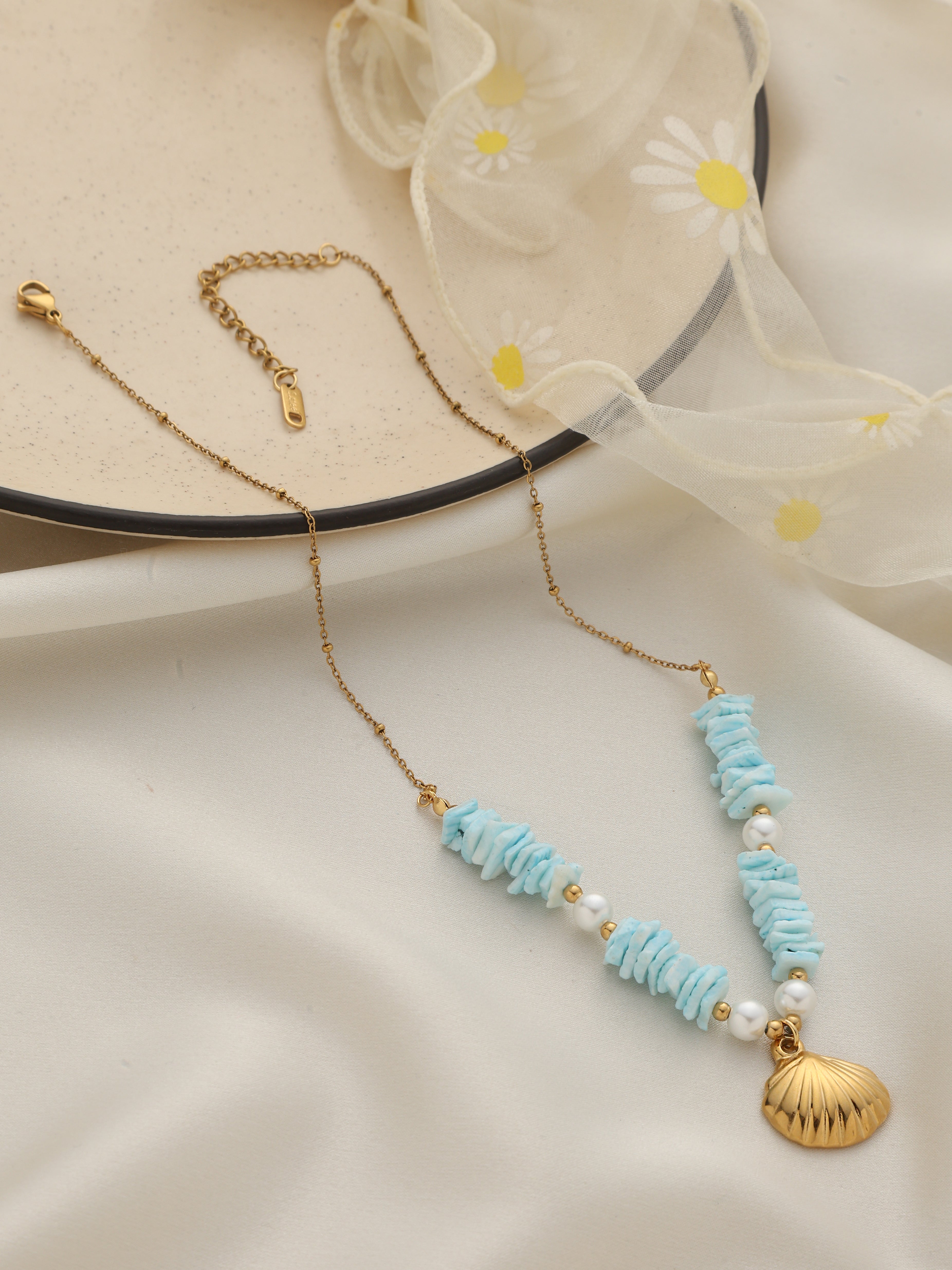 Shell Blue Necklace