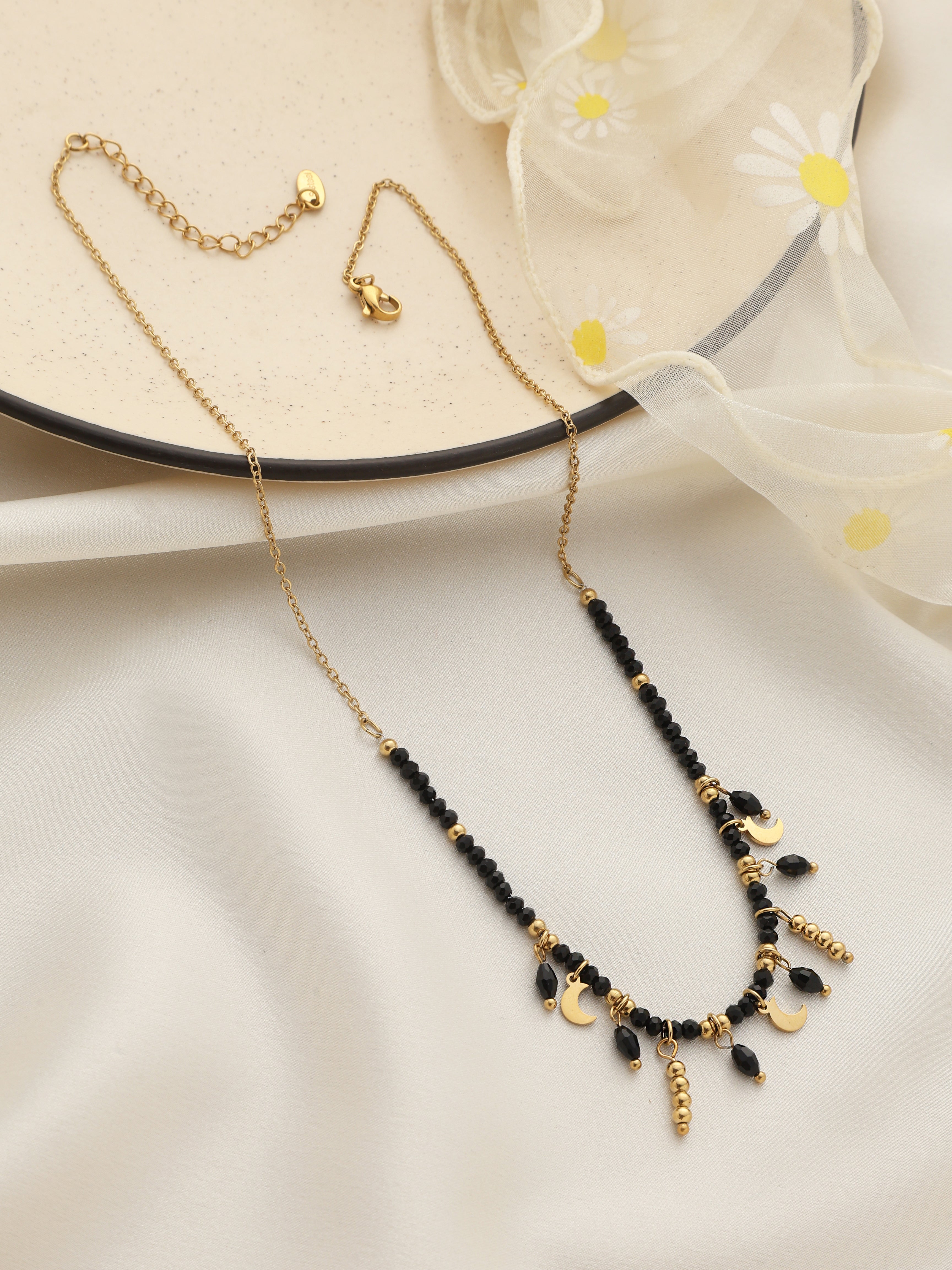 Black Beads Charmer