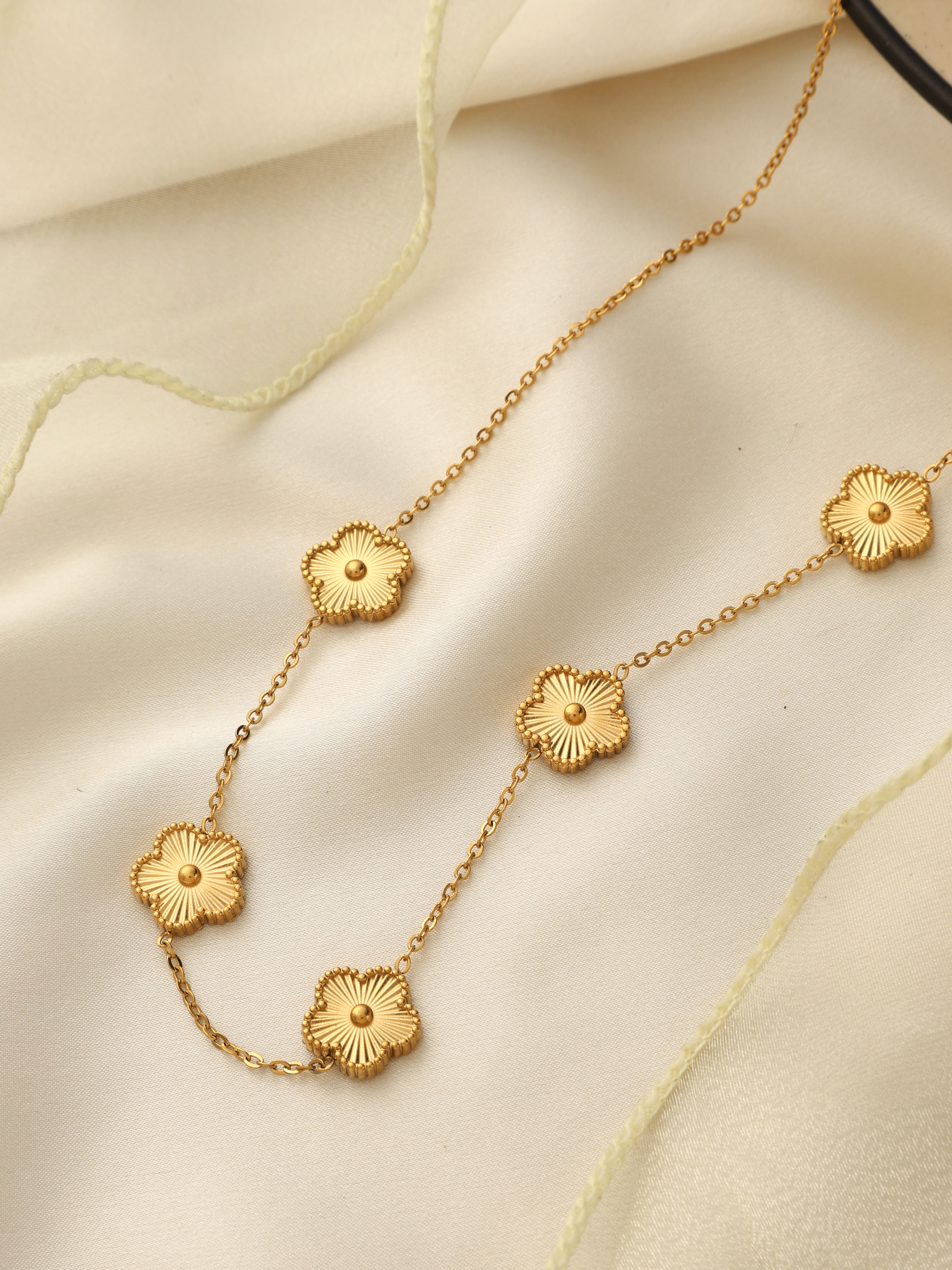 Olivia Steel 5 Clover Necklace