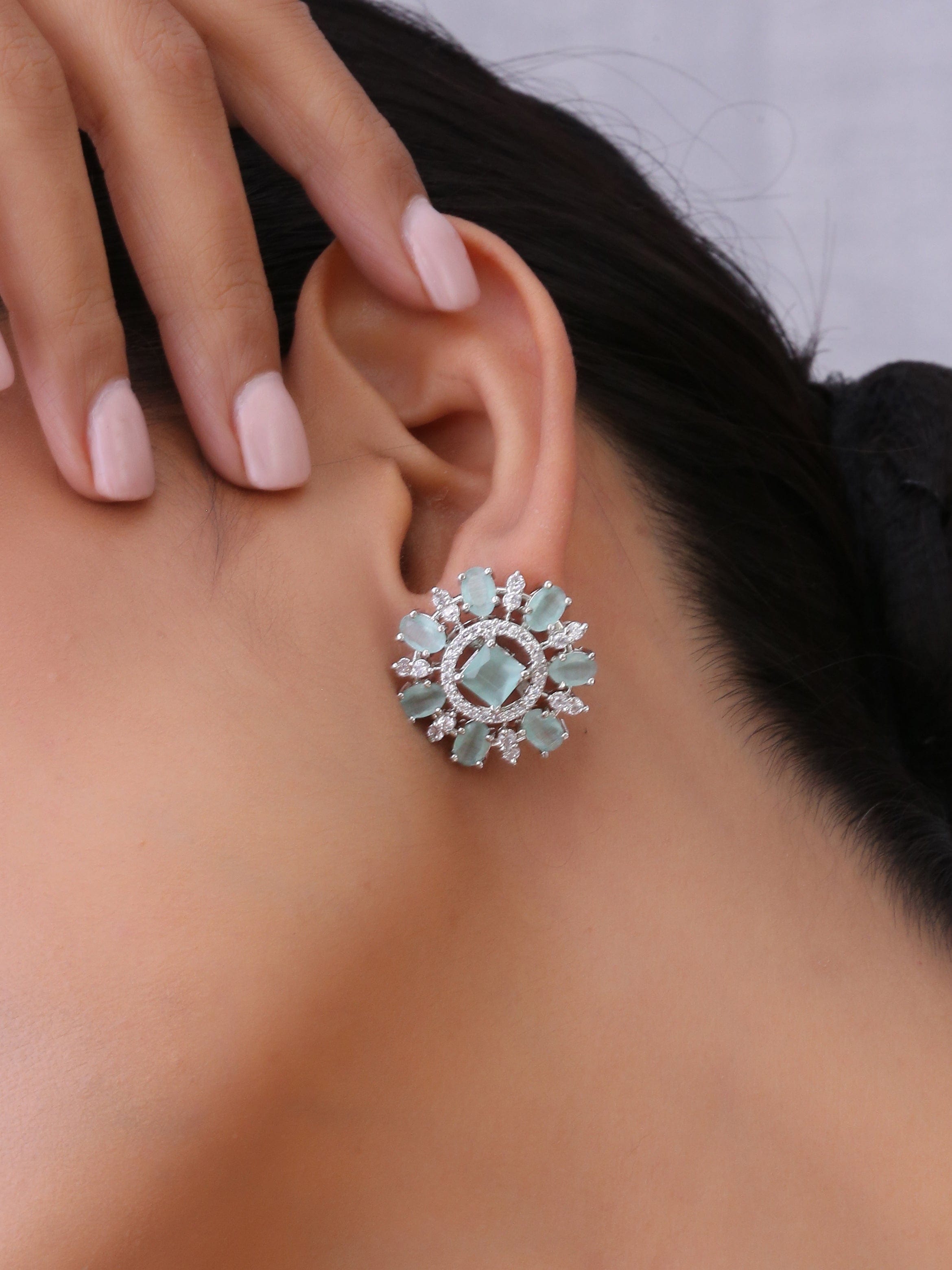 Buy Stud Earrings Online in India | 50+ Designs @ Best Price | Candere by  Kalyan Jewellers