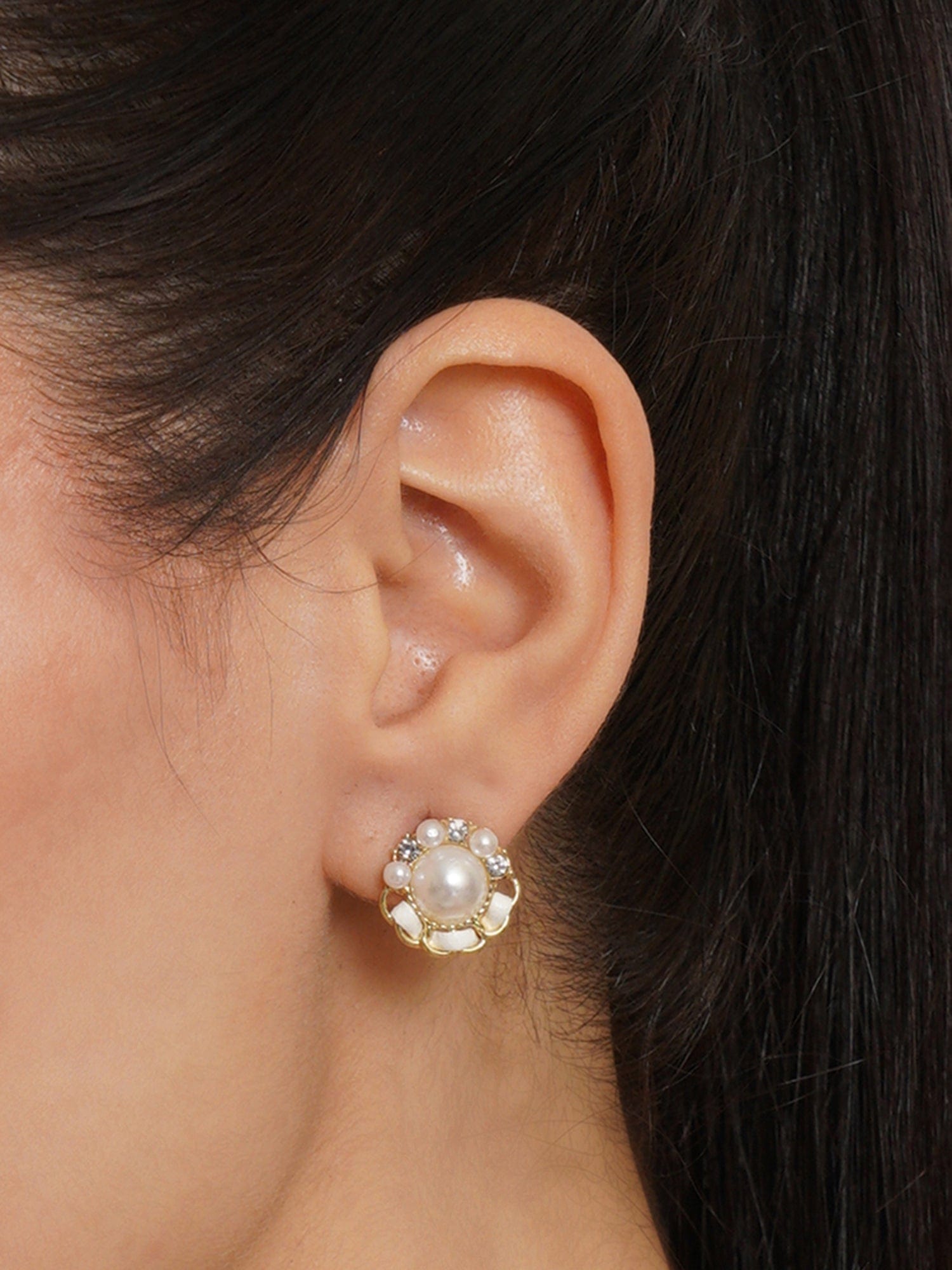 Casted Pearl Statement Earrings