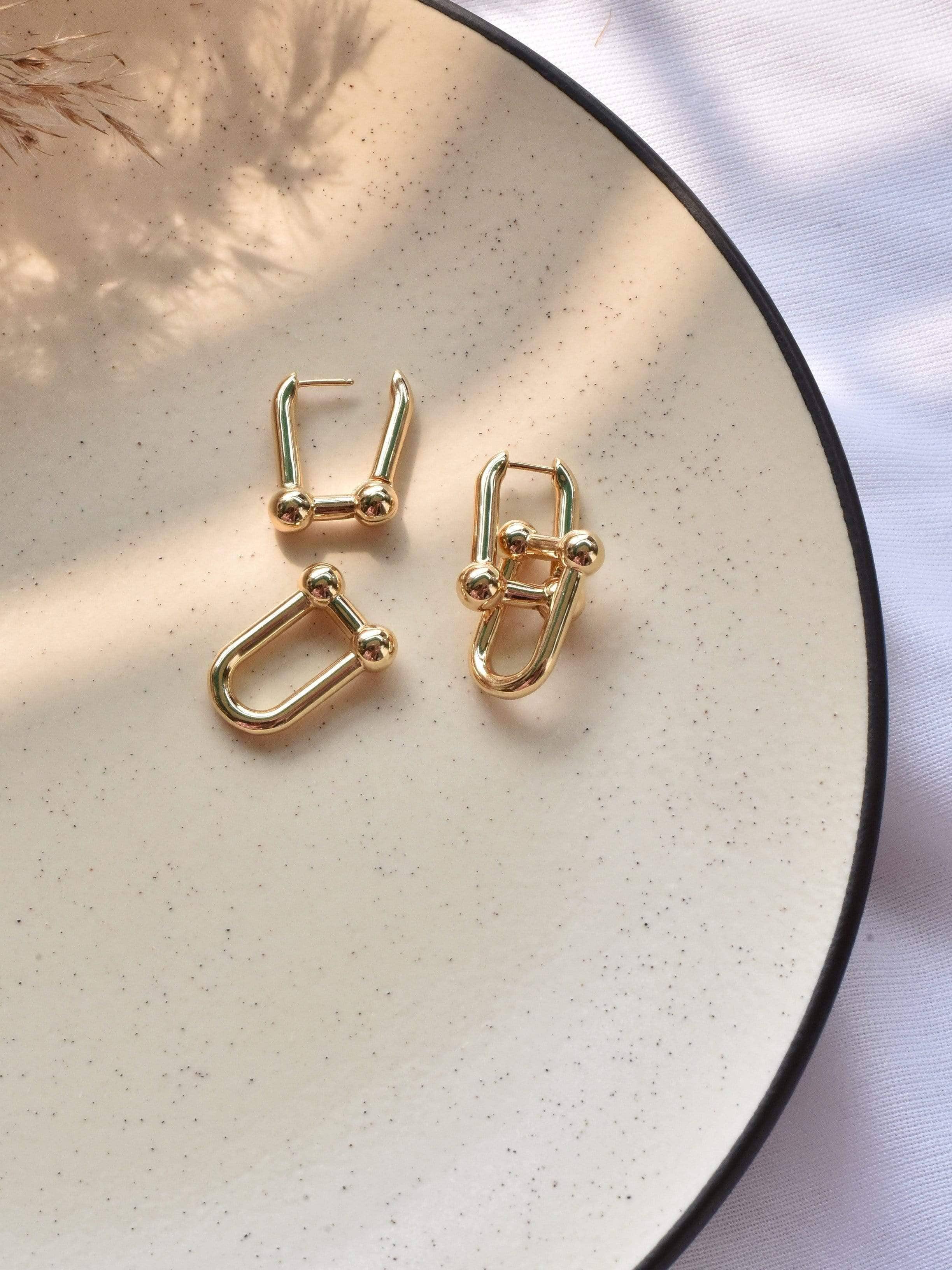 Klissaa earrings Klissaa Link Flow Statement Earrings